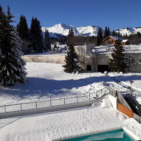 Praz De Lys Apartamento Taninges